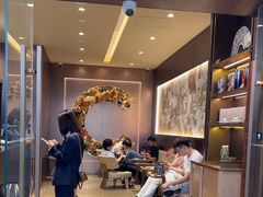 -霸王茶姬(长沙湖南大学登高路店)