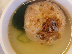 蟹粉狮子头-怡园饭店-餐厅(四望亭店)