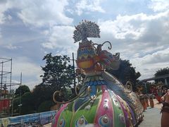 -七彩云南欢乐世界