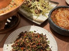 -浩海火燒雲傣家菜(芮欧百货店)