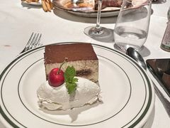 -Wolfgang’s Steakhouse 沃夫冈牛排馆(上海白玉兰广场店)