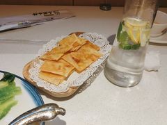 -小鱼小牛·鱼牛干锅·脆鱼火锅(世欧广场店)