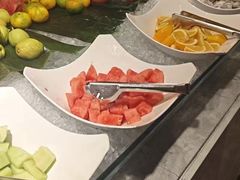 -飨食汇全日制餐厅·昆山皇冠假日酒店(九方店)