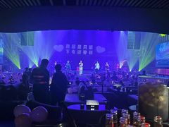 -赤红音乐现场(浦东金桥路店)