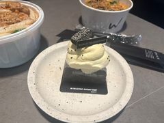 -W COLLECTIVE  DESSERT SHOP