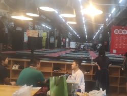 -零重力蹦床空间·滑梯·海洋球·团建(奥特莱斯店)