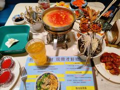 -金马门国际美食百汇(珞喻路店)