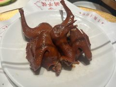 -鸽子侯·家宴·平价海鲜(绿地店)