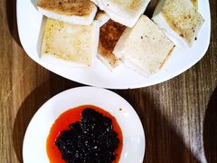 -炙热童年·老北京炙子烤肉(南锣鼓巷店)