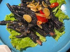 -老牌坊云南鱼豆花火锅(哈西万达店)