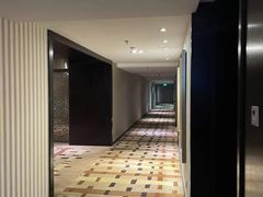 -西安绿地假日酒店