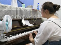 -The ONE 智能钢琴教室音乐恋琴吧·青岛市海玖玖艺术培训学校