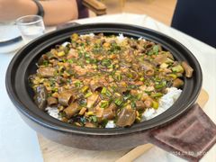 -品海楼·大连海胆锅贴馆(东港店)