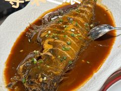 -梅飞酒家(名辉豪庭店)