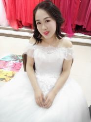 -巴黎时尚婚纱摄影(南汇店)