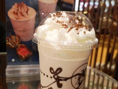 -VENCHI 闻绮(上海佛罗伦萨小镇店)