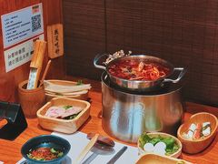 -独食火锅·半米屋台(直营总店)
