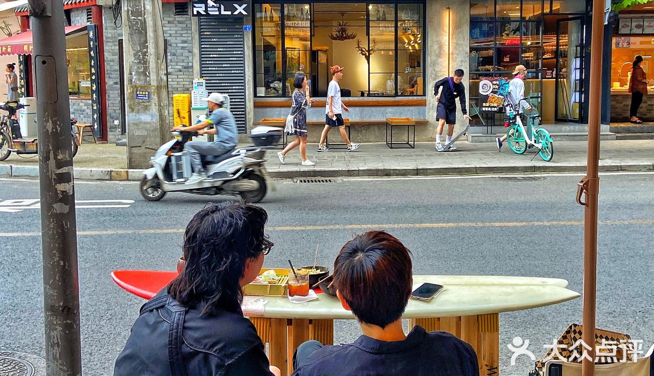 假装在度假⛱️市中心的越南咖啡屋