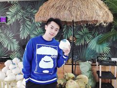 -三个椰子·现砍椰子鸡(金源CBD店)