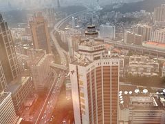 -广州中心皇冠假日酒店·汇点大堂吧