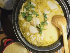 -九锅一堂酸菜鱼(学府凯德店)