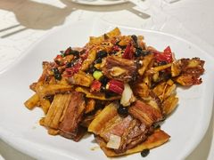 萝卜干腊肉-马凯餐厅(长椿街店)