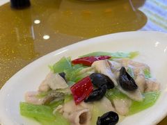 -怡园饭店-餐厅(四望亭店)