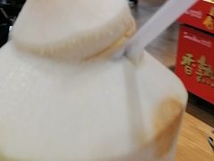 开盖椰青-盒马鲜生(岭南新世界店)