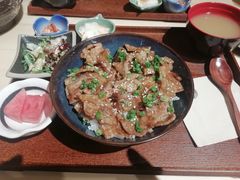 -本格丼·炭火烤肉饭(大悦路成都大悦城店)