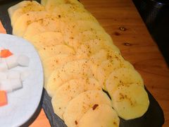 -极简·炭火烤肉主题餐厅·龙虾烧烤·烤羊排(宝龙店)