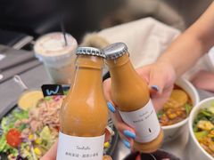 -W COLLECTIVE  DESSERT SHOP