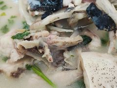 -美顺香食府鱼头老店(雪野湖店)