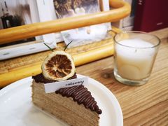 榛果拿铁千层-CAKE WANG千层制造所(省府店)