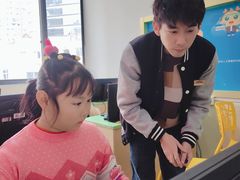 -童程童美·信息学竞赛·乐高机器人编程(长宁来福士校区)