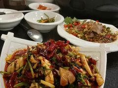 -金龙烧烤·牛肉面(西塔店)