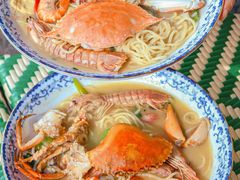 -霆记海鲜·只为这碗面(滨江店)