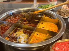 -邓莽子老火锅(中兴路总店)