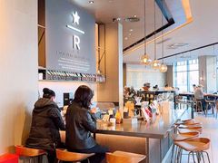 -星巴克(七宝领展广场1F店)