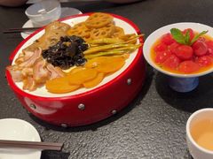 -万重锦·人文川菜馆(骡马市店)