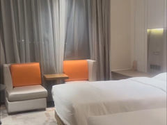 -上海国展宝龙丽筠酒店