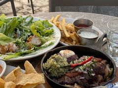 -Chili's Cafe&Bar奇利斯(滨江店)