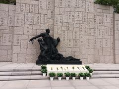 -上海市龙华烈士陵园