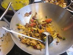 -老唐三下锅 ·张家界地标美食(溪布街店)
