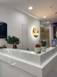 -Coo Hair salon