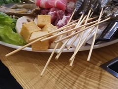-樾餐厅泰式海鲜火锅(民歌湖店)