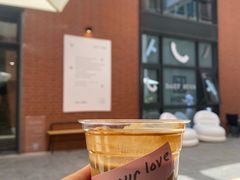 -HUGS coffee(东区店)