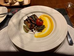-恰餐厅及酒吧 CHAR Bar & Grill (北京丽都皇冠假日店)