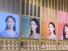 -moody彩瞳(环宇城店)