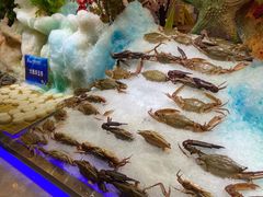 -锤头鲨毛肚海鲜烤肉自助餐厅(国购广场店)