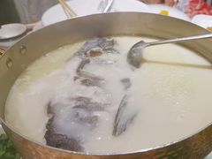 -松沪名灶·豆浆鱼头·新上海菜(飞航吾悦广场店)
